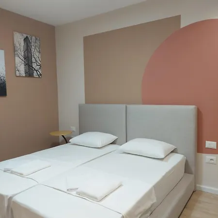Center Cozy Nest Guest house *